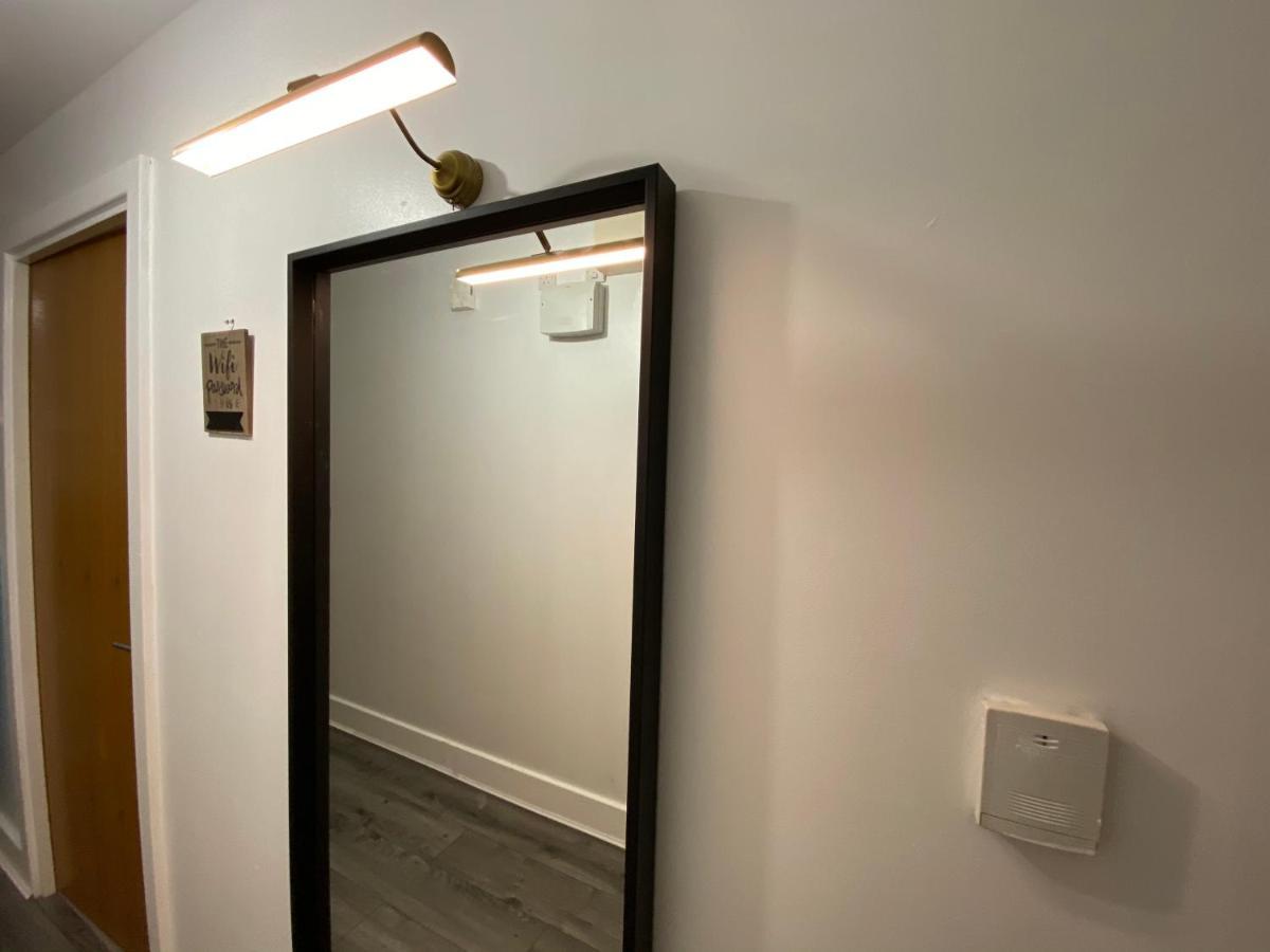 Luxe Place - Netflix & Workspace For 6 Birmingham Exterior photo